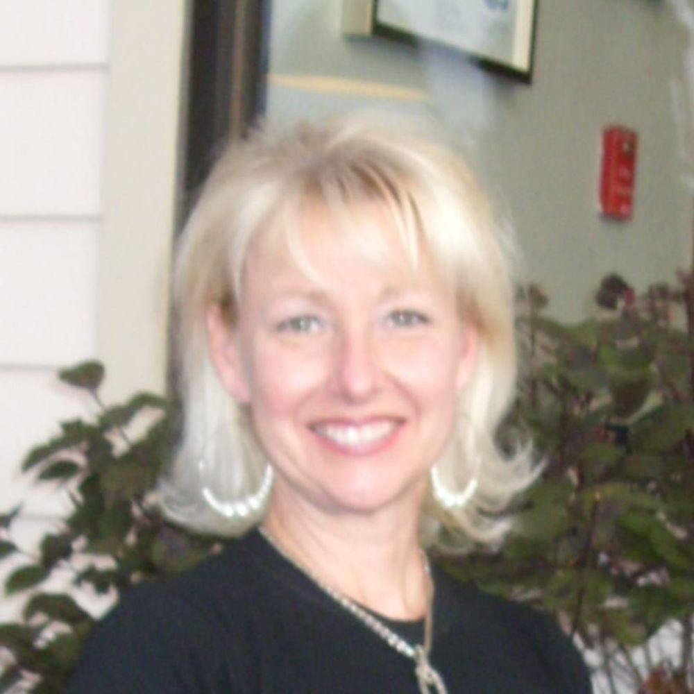 Meet your Posher, Liz